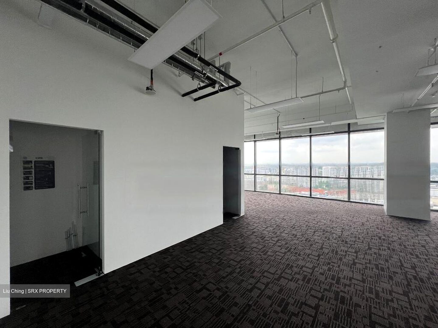 Woods Square (D25), Office #462649481